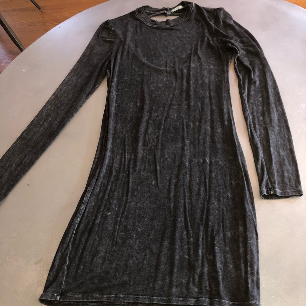 Retro “O” Open Back Mini Dress
